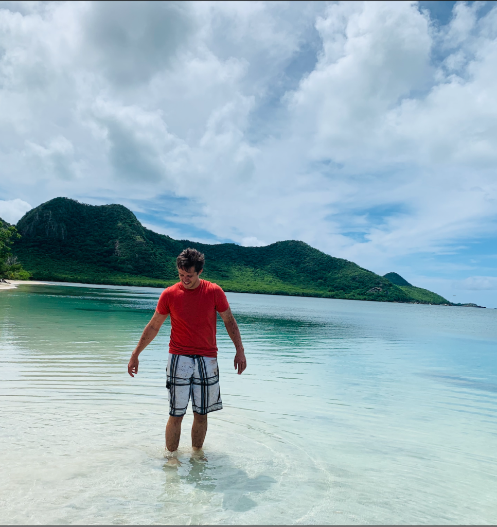 hidden beaches in antigua